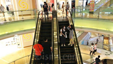 Duh! 3.000 Warga Positif Covid-19 Masih Jalan-Jalan ke Mal