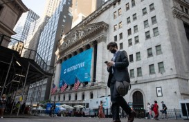 Wall Street Ditutup Beragam, Investor Menanti Data Inflasi AS