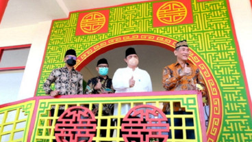 Masjid Jami Tine Tang, Wujud Bakti pada Orang Tua dan Harmoni Keberagaman