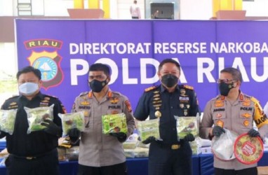 Operasi Gabungan Bea Cukai Riau Bersama Polda Riau Kembali Gagalkan Penyelundupan 49 Kilogram Sabu