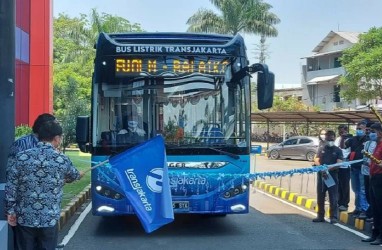 Mantap! Bus Listrik Transjakarta Bisa Dicoba Tiap Hari