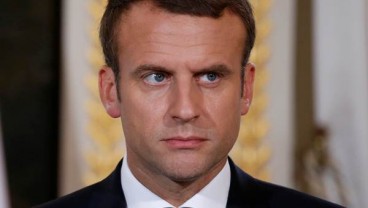 Presiden Prancis Macron Dilempari Telur saat Hadiri Pameran Dagang