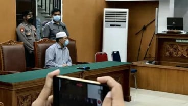 Momen Yahya Waloni Minta Maaf kepada Kaum Nasrani di PN Jakarta Selatan