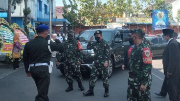 Letjen Dudung Jawab Tudingan Gatot Nurmantyo soal TNI Disusupi PKI