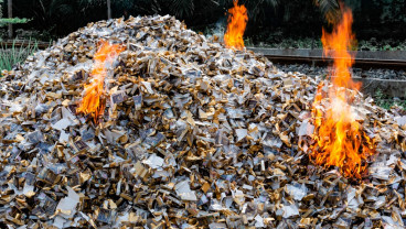 Hindari Potensi Penyalahgunaan, Bea Cukai Musnahkan Pita Cukai dan Rokok Ilegal