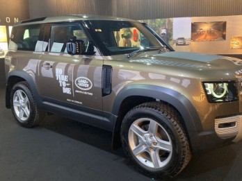 Yuk Intip Land Rover Defender James Bond 007: No Time To Die di Ashta 8