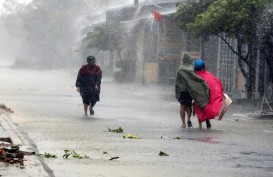 Waspada, Hujan Lebat Disertai Petir Berpotensi Terjadi di Jateng Besok