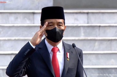 Jokowi Anugerahi Bintang Jasa untuk 3 Prajurit TNI AL, AD dan AU