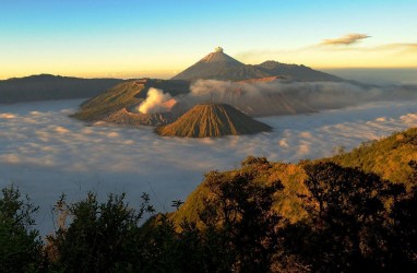 Kawasan Gunung Bromo Kembali Ditutup untuk Wisatawan