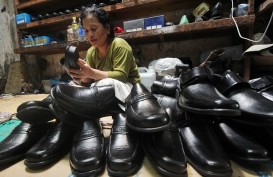 Permintaan Industri Sepatu Jatim Mulai Meningkat