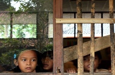 SUARA PEMBACA : Rehabilitasi Sekolah