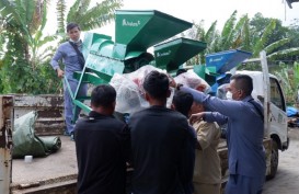 INALUM Beri Bantuan 5 Unit Alat Pemipil Jagung Buat Petani di Toba