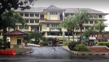 Viral Fakta Polisi Banting Mahasiswa UIN Banten di Tangerang 