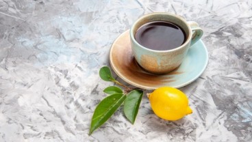 Viral di TikTok, Benarkah Minum Kopi dan Air Lemon Bikin Langsing?