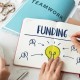 Apa Itu Skema Crowdfunding? Kenali Keuntungan dan Risiko Investasi