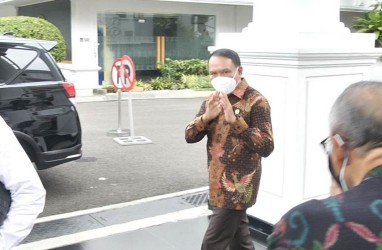 WADA Jatuhkan Sanksi, Jokowi Panggil Menpora Zainudin