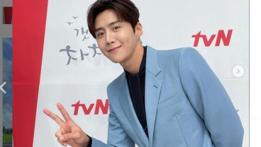 Meski Terlibat Skandal, Kim Seon Ho Ranking 1 Aktor Paling Populer di Asia Artist Awards 2021