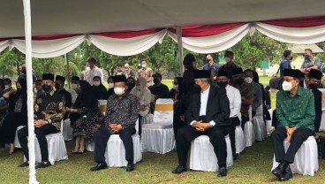 SBY, JK, Hingga Boediono Hadiri Pemakaman Sudi Silalahi di TMP Kalibata