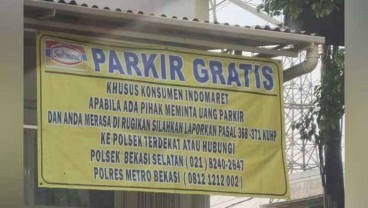 Viral Spanduk Parkir Gratis atau Lapor Polisi di Bekasi, Indomaret: Agar Konsumen Nyaman