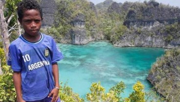 Dukung Pariwisata, Antis Gelontorkan 500.000 Cairan Pembesih Tangan di Raja Ampat