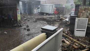 Banjir Bandang Terjang Kota Batu, Jatim. Ini Penampakannya