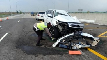 Foto Kecelakaan Tunggal Vanessa Angel dan Bibi Andriansyah di Tol Jomol