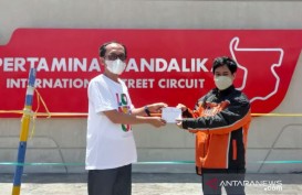 Pos Indonesia Keluarkan Kartu Pos dan Perangko Khusus World Superbike di Mandalika