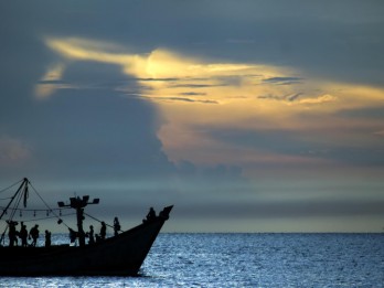 Australia Bakar 3 Kapal Nelayan Ilegal Indonesia dan Sita Hasil Tangkapan