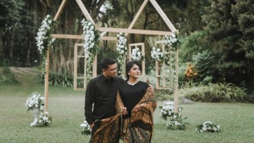 Rayakan Anniversary ke-4, Kahiyang Ayu Unggah Foto Romantis Bareng Suami