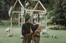 Rayakan Anniversary ke-4, Kahiyang Ayu Unggah Foto Romantis Bareng Suami