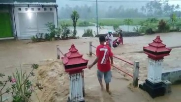 Banjir Pacitan Berdampak ke Dua Desa