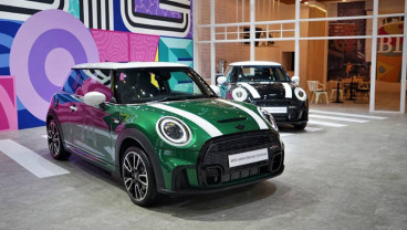 Mini Edisi Ulang Tahun Tampil di GIIAS 2021, Dijual Cuma 15 Unit