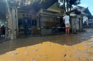 Pemprov DKI Klaim Banjir Surut Kurang dari 6 Jam