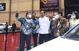 Datang ke GIIAS 2021, Jokowi Lobi Bos Raksasa Otomotif Jepang