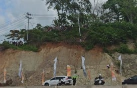 Sirkuit Mandalika, Foto Warga Rela Naik ke Atas Bukit. Cek Harga Tiket WSBK