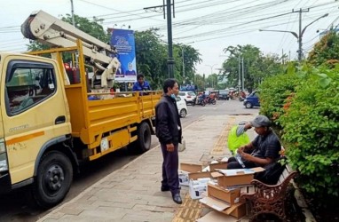 Sensor Lampu Merah Otomatis Terpasang di 13 Titik Persimpangan Karawang