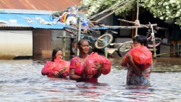 Sudah Sebulan, Banjir di Kabupaten Sintang Belum Surut