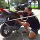Ular Kobra Sembunyi di Sepeda Motor, Pengemudi Terkejut Saat Hendak Isi Bensin