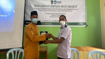 Prodi Teknik Perminyakan UIR Berikan Edukasi Hulu dan Hilir Migas di Bengkalis 