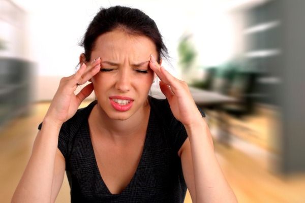 Asam lambung bisa menyebabkan sakit kepala/Healthmeup