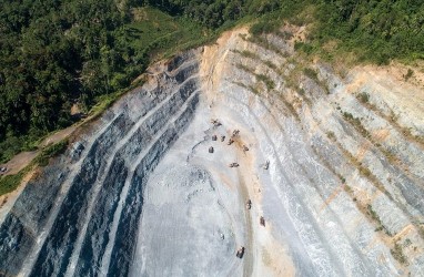 EMITEN TAMBANG    : ARCI Kaji Refinery