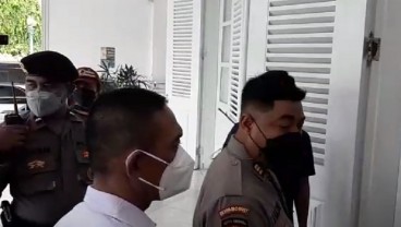 Buruh Demo Tuntut UMP Naik 10 Persen, Anies Temui Serikat Pekerja