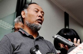 Bambang Widjojanto Sambangi KPK, Serahkan Dokumen Tambahan Formula E