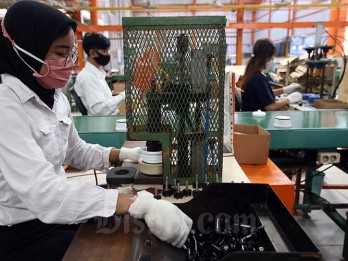 PMI Manufaktur Indonesia Turun Jadi 53,9, Masih Ekspansif