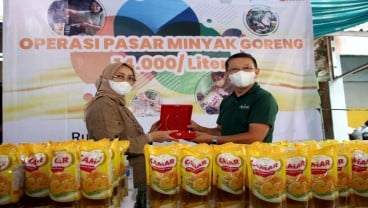 Apical Bersama Kemenko Perekonomian dan GIMNI Gelar Operasi Pasar Minyak Goreng