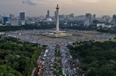KEGIATAN REUNI 212  : Polisi Tindak Tegas Pelanggar