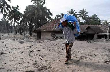 Erupsi Gunung Semeru: 5.205 Jiwa Terdampak, 1.300 Orang Mengungsi