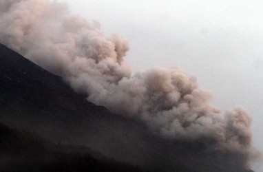 Gunung Semeru Masih Erupsi, Kementerian ESDM: Waspada terhadap Curah Hujan Tinggi