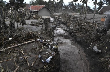 Kebutuhan Permakanan Pengungsi Semeru Aman Tercukupi