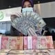 Rupiah Melemah Terus Nih! Analis Sebut Murni Faktor Global